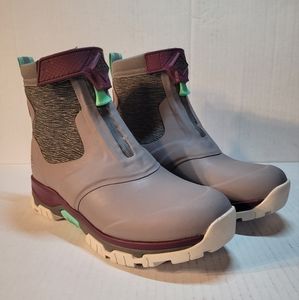 New Muck Boot Apex Mid Zip womens size 10